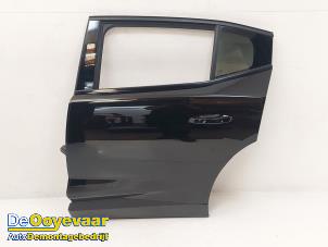 Gebruikte Portier 4Deurs links-achter Peugeot 408 1.6 16V HYbrid 225 Prijs € 699,99 Margeregeling aangeboden door Autodemontagebedrijf De Ooyevaar