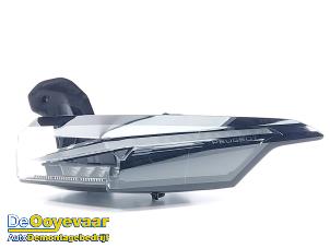 Gebruikte Achterlicht rechts Peugeot 408 1.6 16V HYbrid 225 Prijs € 159,99 Margeregeling aangeboden door Autodemontagebedrijf De Ooyevaar