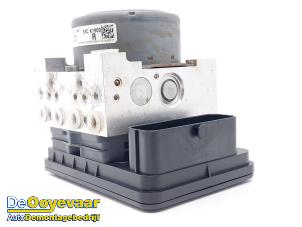 Gebruikte ABS Pomp Mazda 3 (BM/BN) 2.0 SkyActiv-G 16V Prijs € 99,99 Margeregeling aangeboden door Autodemontagebedrijf De Ooyevaar