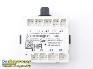 Gebruikte Deur module Mercedes GLC Coupé AMG (C253) 4.0 63 S AMG 4.0 V8 32V Turbo 4-Matic+ Prijs € 19,99 Margeregeling aangeboden door Autodemontagebedrijf De Ooyevaar