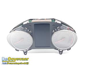 Gebruikte Cockpit Mercedes GLC Coupé AMG (C253) 4.0 63 S AMG 4.0 V8 32V Turbo 4-Matic+ Prijs € 399,99 Margeregeling aangeboden door Autodemontagebedrijf De Ooyevaar