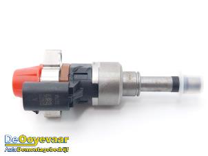 Gebruikte Injector (benzine injectie) Opel Astra K 1.0 Turbo 12V Prijs € 29,99 Margeregeling aangeboden door Autodemontagebedrijf De Ooyevaar