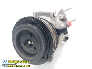 Gebruikte Pomp Airco Ford EcoSport (JK8) 1.0 EcoBoost 12V 125 Prijs € 49,99 Margeregeling aangeboden door Autodemontagebedrijf De Ooyevaar