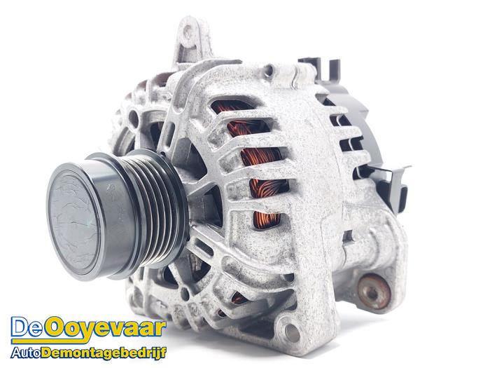 Gebruikte Dynamo Opel Astra K Sports Tourer 1.2 Turbo 12V Prijs € 79,99 Margeregeling aangeboden door Autodemontagebedrijf De Ooyevaar