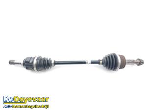 Gebruikte Cardanas links-voor (VWA) Citroen C1 1.0 12V VVT-i Prijs € 25,00 Margeregeling aangeboden door Autodemontagebedrijf De Ooyevaar