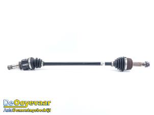 Gebruikte Cardanas rechts-voor (VWA) Citroen C1 1.0 12V VVT-i Prijs € 29,99 Margeregeling aangeboden door Autodemontagebedrijf De Ooyevaar