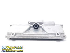 Gebruikte Camera voorzijde Volkswagen Tiguan (AD1) 1.5 TSI 16V Evo BlueMotion Technology Prijs € 119,99 Margeregeling aangeboden door Autodemontagebedrijf De Ooyevaar