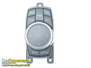 Gebruikte MMI schakelaar BMW i3 (I01) i3 Range Extender Prijs € 79,99 Margeregeling aangeboden door Autodemontagebedrijf De Ooyevaar