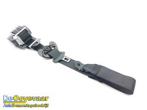 Gebruikte Veiligheidsgordel rechts-voor BMW i3 (I01) i3 Range Extender Prijs € 119,99 Margeregeling aangeboden door Autodemontagebedrijf De Ooyevaar