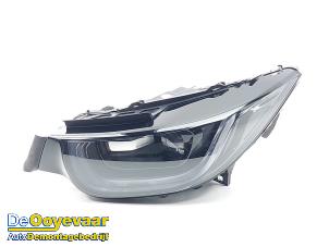 Gebruikte Linker Koplamp BMW i3 (I01) i3 Range Extender Prijs € 599,99 Margeregeling aangeboden door Autodemontagebedrijf De Ooyevaar