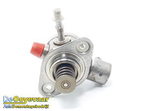 Gebruikte Hogedrukpomp Ford Fiesta 6 (JA8) 1.0 EcoBoost 12V 100 Prijs € 49,99 Margeregeling aangeboden door Autodemontagebedrijf De Ooyevaar