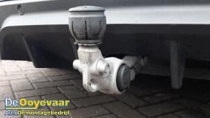 Gebruikte Trekhaak Mercedes GLC AMG (X253) 3.0 43 AMG V6 Turbo 4-Matic Prijs € 899,99 Margeregeling aangeboden door Autodemontagebedrijf De Ooyevaar