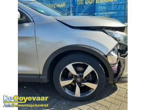 Gebruikte Scherm rechts-voor Nissan Qashqai (J11) 1.2 DIG-T 16V Prijs € 149,99 Margeregeling aangeboden door Autodemontagebedrijf De Ooyevaar
