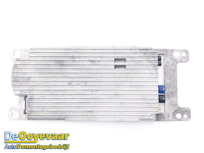 Gebruikte Bluetooth module BMW 1 serie (F20) 116d 1.6 16V Efficient Dynamics Prijs € 49,99 Margeregeling aangeboden door Autodemontagebedrijf De Ooyevaar