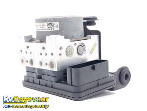 Gebruikte ABS Pomp Alfa Romeo Giulietta (940) 1.4 TB 16V MultiAir Prijs € 249,99 Margeregeling aangeboden door Autodemontagebedrijf De Ooyevaar