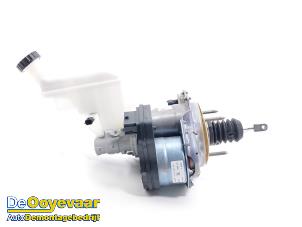 Gebruikte Rembooster Renault Megane E-Tech (RCB) 40 kWh Prijs € 249,99 Margeregeling aangeboden door Autodemontagebedrijf De Ooyevaar