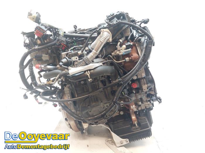Motor van een Ford Transit Connect (PJ2) 1.6 TDCi 16V 75 2016