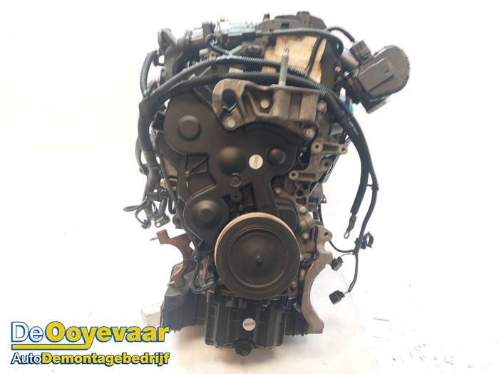 Motor van een Ford Transit Connect (PJ2) 1.6 TDCi 16V 75 2016