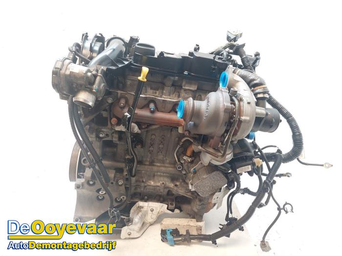 Motor van een Ford Transit Connect (PJ2) 1.6 TDCi 16V 75 2016