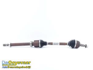 Gebruikte Homokineetas rechts-voor Mercedes Citan (415.6) 1.5 109 CDI Prijs € 175,00 Margeregeling aangeboden door Autodemontagebedrijf De Ooyevaar