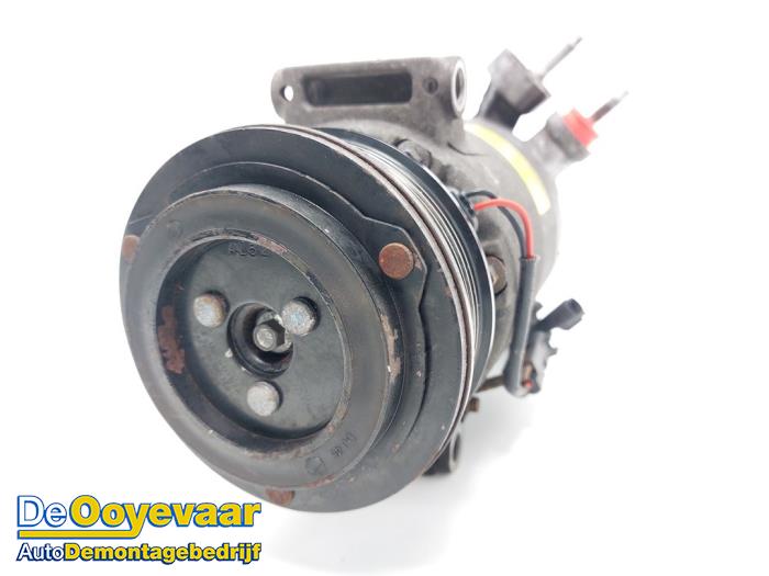 Gebruikte Aircopomp Ford Focus 3 1.0 Ti-VCT EcoBoost 12V 125 Prijs € 59,99 Margeregeling aangeboden door Autodemontagebedrijf De Ooyevaar