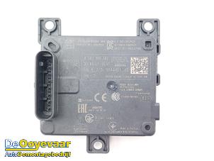 Gebruikte Dode hoek sensor Peugeot 408 1.6 16V HYbrid 225 Prijs € 195,00 Margeregeling aangeboden door Autodemontagebedrijf De Ooyevaar