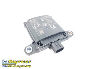 Gebruikte Dode hoek sensor Toyota Yaris Cross (PB1/PJ1) 1.5 12V Hybrid 130 Prijs € 59,99 Margeregeling aangeboden door Autodemontagebedrijf De Ooyevaar