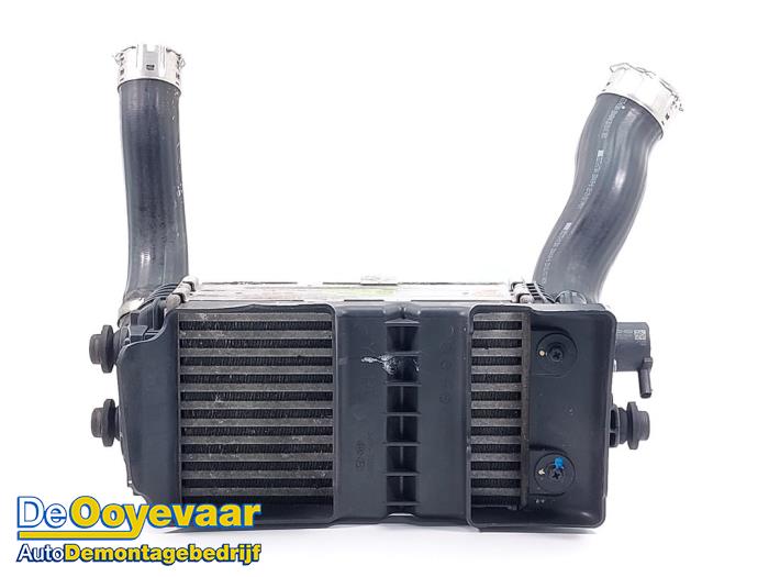Gebruikte Intercooler Kia Stonic (YB) 1.0i T-GDi 12V Eco-Dynamics+ Prijs € 169,99 Margeregeling aangeboden door Autodemontagebedrijf De Ooyevaar