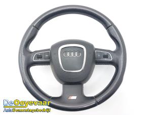 Gebruikte Stuurwiel Audi A6 (C6) 2.4 V6 24V Prijs € 175,00 Margeregeling aangeboden door Autodemontagebedrijf De Ooyevaar