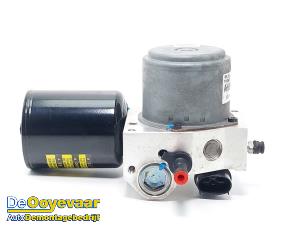 Gebruikte Rembooster Kia Niro I (DE) 1.6 GDI Hybrid Prijs € 99,99 Margeregeling aangeboden door Autodemontagebedrijf De Ooyevaar