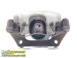 Gebruikte Remklauw (Tang) rechts-achter Ford Transit Connect (PJ2) 1.6 TDCi 16V 75 Prijs € 9,99 Margeregeling aangeboden door Autodemontagebedrijf De Ooyevaar