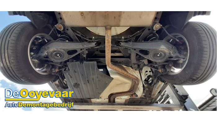 Gebruikte Subframe Ford Focus 4 Wagon 1.0 Ti-VCT EcoBoost 12V 100 Prijs € 199,99 Margeregeling aangeboden door Autodemontagebedrijf De Ooyevaar
