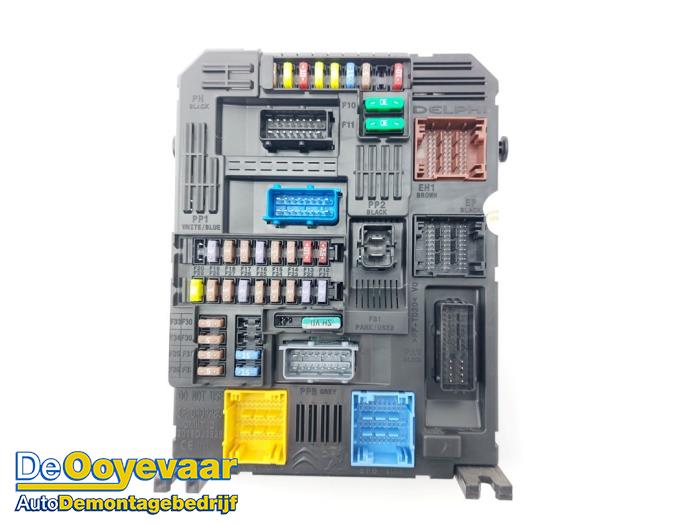 Gebruikte Computer Body Control Opel Vivaro 1.5 CDTI 102 Prijs € 125,00 Margeregeling aangeboden door Autodemontagebedrijf De Ooyevaar