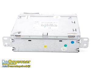 Gebruikte Regelunit Multi Media Peugeot 208 I (CA/CC/CK/CL) 1.4 HDi Prijs € 79,99 Margeregeling aangeboden door Autodemontagebedrijf De Ooyevaar