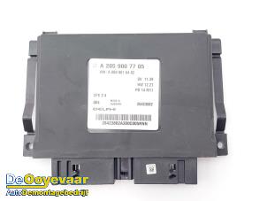 Gebruikte Sperdifferentieel module Mercedes C (W205) C-180 1.6 16V Prijs € 19,99 Margeregeling aangeboden door Autodemontagebedrijf De Ooyevaar