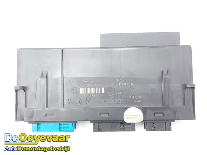 Gebruikte Central electronic module BMW 5 serie Gran Turismo (F07) 550i xDrive V8 32V TwinPower Turbo Prijs € 75,00 Margeregeling aangeboden door Autodemontagebedrijf De Ooyevaar