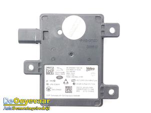 Gebruikte Dode hoek sensor Landrover Range Rover Evoque (LVJ/LVS) 2.0 D 180 16V 5-drs. Prijs € 119,99 Margeregeling aangeboden door Autodemontagebedrijf De Ooyevaar