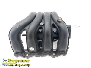 Gebruikte Spruitstuk Inlaat Opel Agila (B) 1.2 16V Prijs € 29,99 Margeregeling aangeboden door Autodemontagebedrijf De Ooyevaar