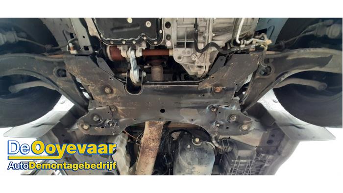 Gebruikte Subframe Nissan Interstar 2.3 dCi 135 16V Prijs € 299,99 Margeregeling aangeboden door Autodemontagebedrijf De Ooyevaar