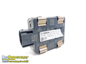 Gebruikte Radar sensor Mercedes B (W247) 2.0 B-200d Prijs € 149,99 Margeregeling aangeboden door Autodemontagebedrijf De Ooyevaar