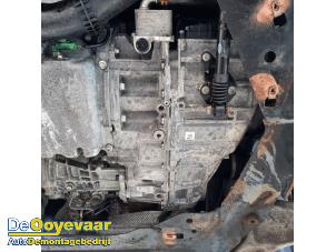 Gebruikte Automaatbak Landrover Range Rover Evoque (LVJ/LVS) 2.0 Si4 240 16V 5-drs. Prijs € 949,99 Margeregeling aangeboden door Autodemontagebedrijf De Ooyevaar