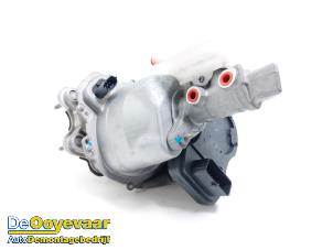 Gebruikte Rembooster Renault Zoé (AG) R135 Prijs € 189,99 Margeregeling aangeboden door Autodemontagebedrijf De Ooyevaar