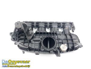 Gebruikte Inlaatspruitstuk Volkswagen Golf VII (AUA) 2.0 GTI 16V Performance Package Prijs € 119,99 Margeregeling aangeboden door Autodemontagebedrijf De Ooyevaar