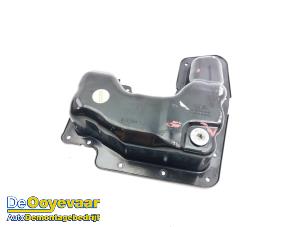 Gebruikte Carterpan Citroen C3 Aircross I (2C/2R) 1.2 e-THP PureTech 110 Prijs € 35,00 Margeregeling aangeboden door Autodemontagebedrijf De Ooyevaar