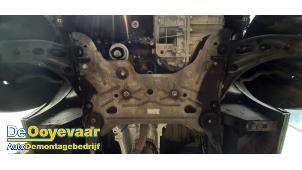 Gebruikte Subframe Renault Trafic (1FL/2FL/3FL/4FL) 2.0 dCi 16V 120 Prijs € 69,99 Margeregeling aangeboden door Autodemontagebedrijf De Ooyevaar