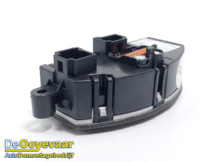 Kachel Weerstand van een BMW 2 serie Gran Coupe (F44) 218i 1.5 TwinPower Turbo 12V 2022