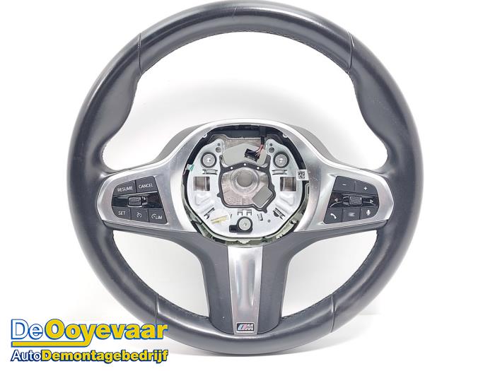 Stuurwiel van een BMW 2 serie Gran Coupe (F44) 218i 1.5 TwinPower Turbo 12V 2022