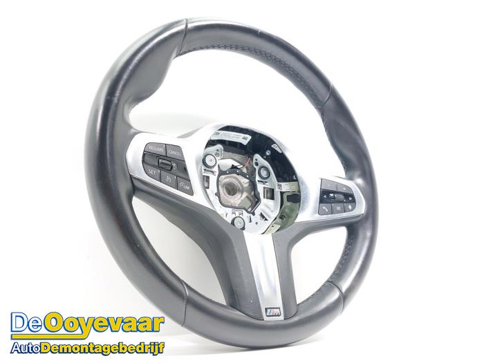 Stuurwiel van een BMW 2 serie Gran Coupe (F44) 218i 1.5 TwinPower Turbo 12V 2022
