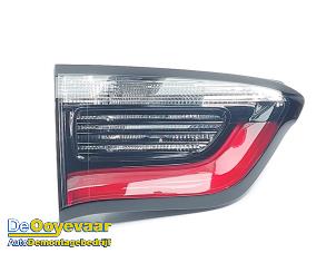 Gebruikte Achterlicht links Jeep Compass II (MP) 1.4 Multi Air2 16V Prijs € 99,99 Margeregeling aangeboden door Autodemontagebedrijf De Ooyevaar