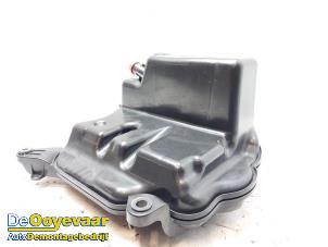 Gebruikte Adblue tank Audi A6 Avant (C8) 3.0 V6 24V 50 TDI Mild Hybrid Quattro Prijs € 749,99 Margeregeling aangeboden door Autodemontagebedrijf De Ooyevaar